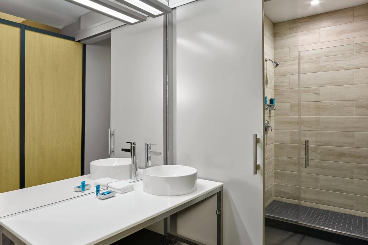 Готель Aloft Miami Airport Miami Springs Екстер'єр фото