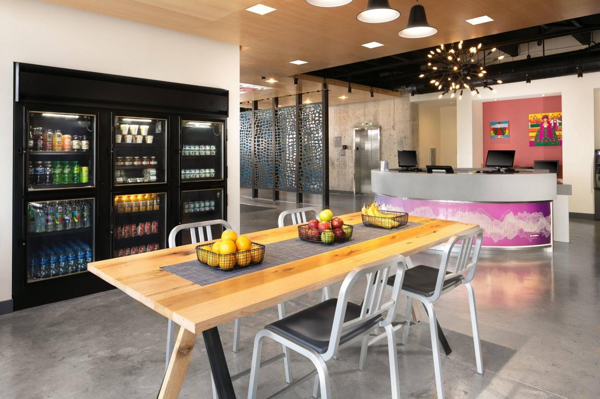 Готель Aloft Miami Airport Miami Springs Екстер'єр фото