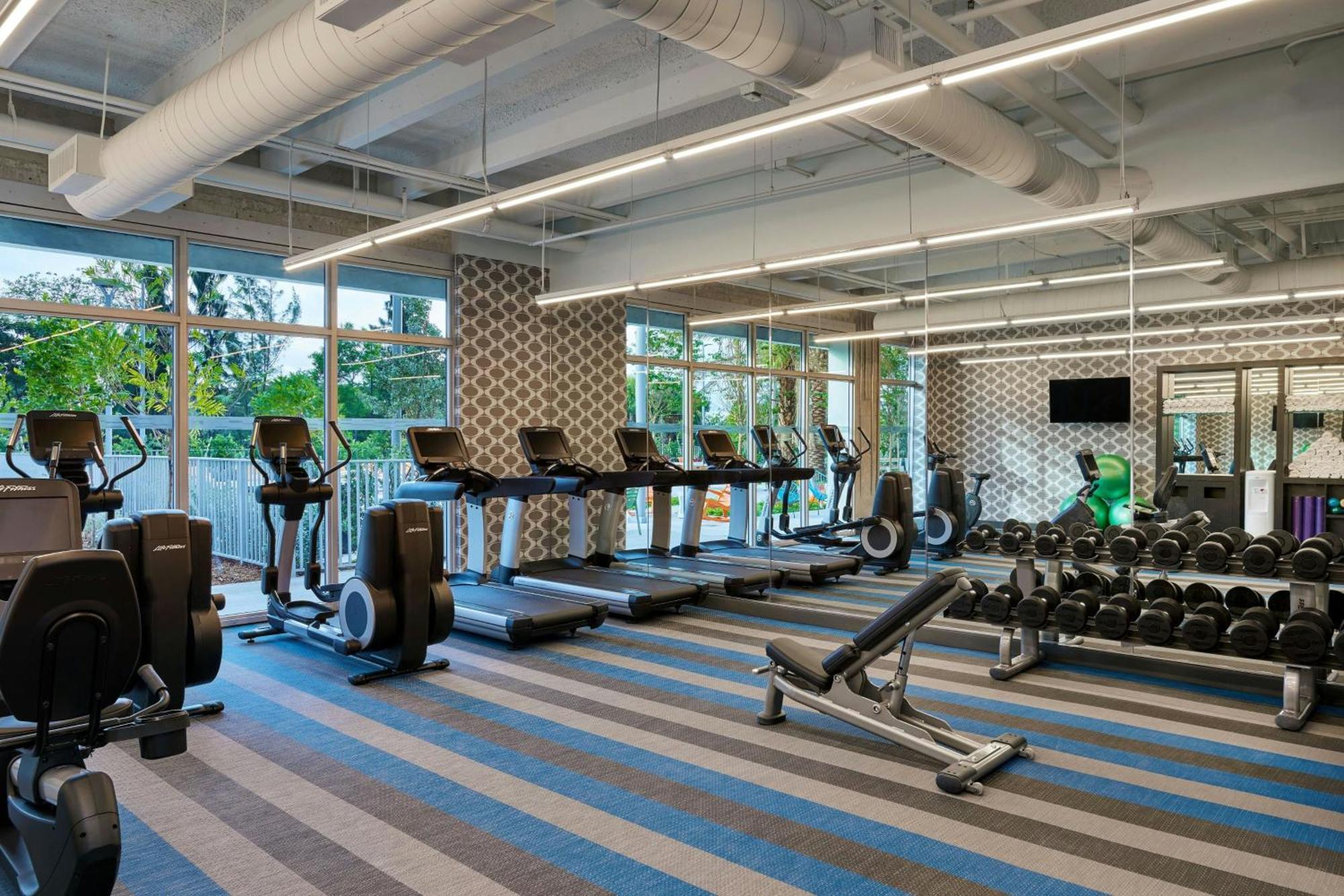 Готель Aloft Miami Airport Miami Springs Екстер'єр фото